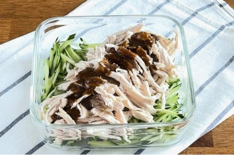 レンジで簡単蒸し鶏（バンバンジー）