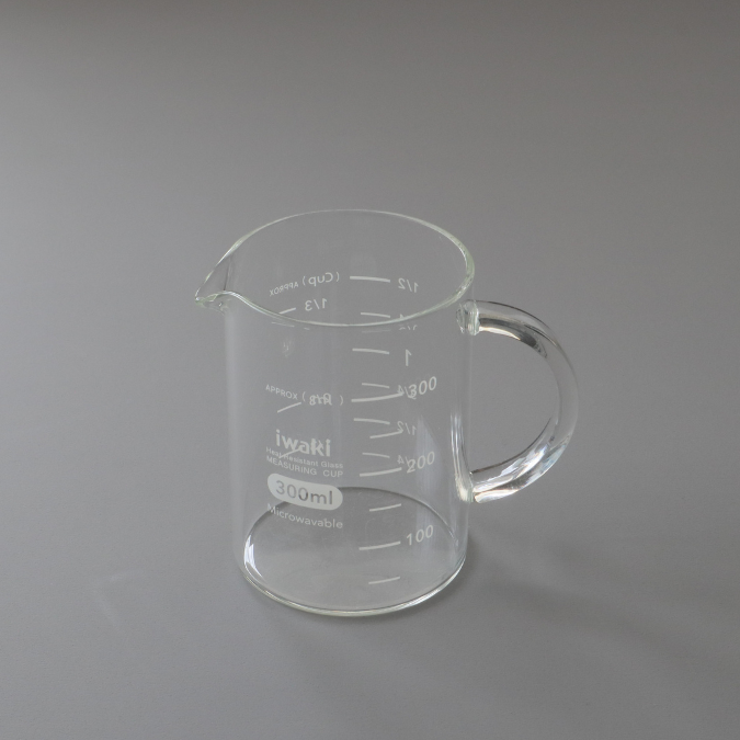 把手付きメジャーカップ300ml