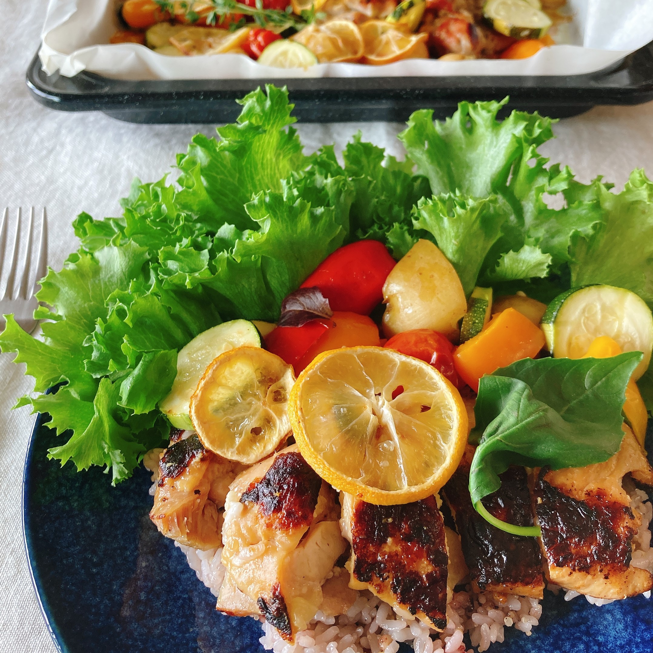 チキンの塩麹レモン焼き台湾風焼肉飯
